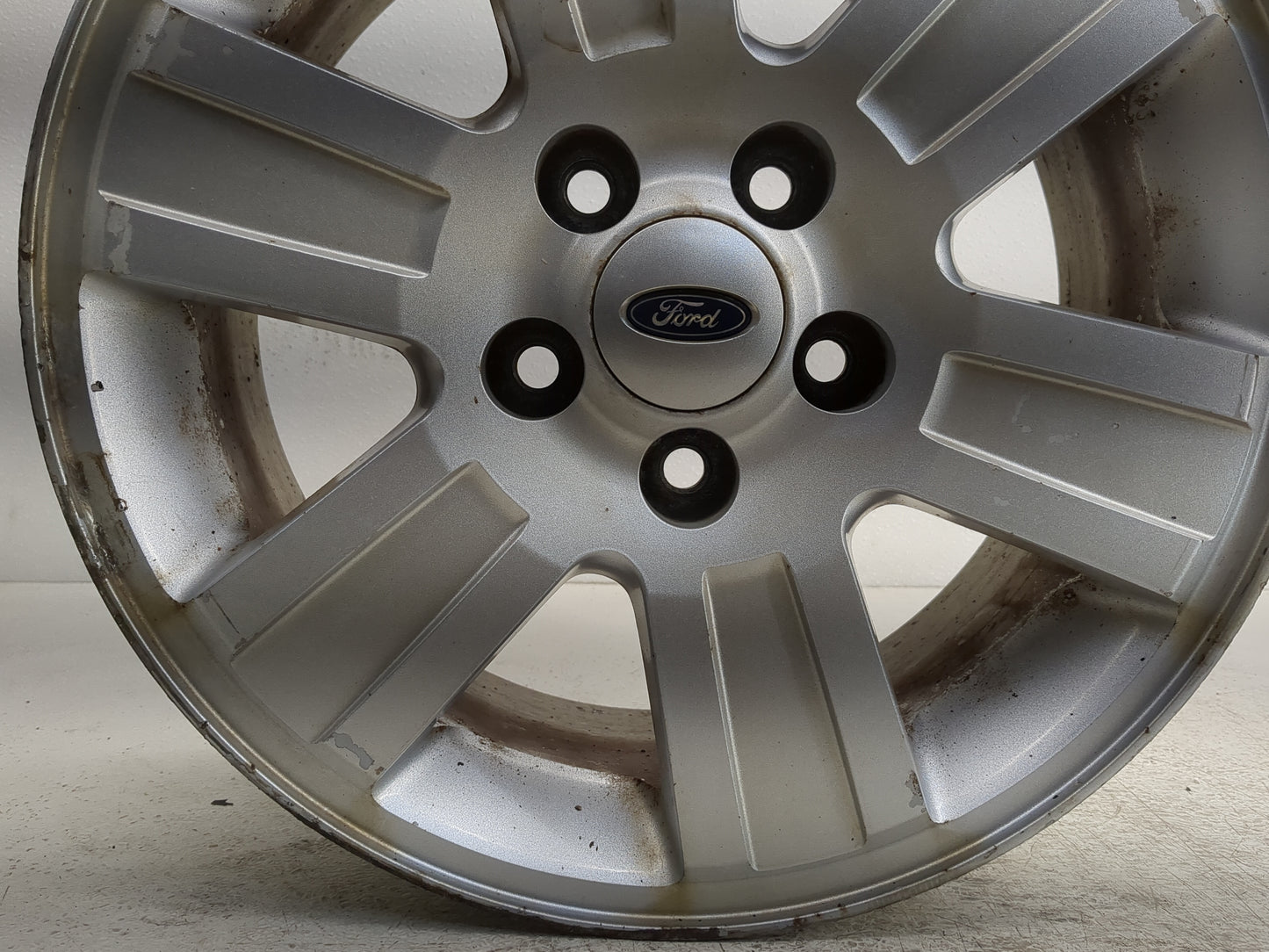 2005-2010 Ford Explorer Oem Wheel Rim - Oemusedautoparts1.com