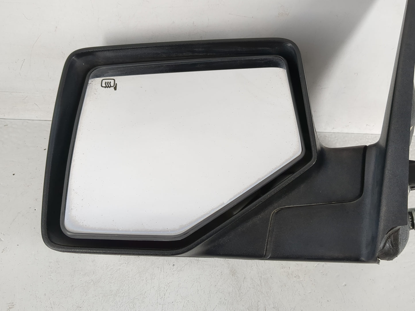 2006-2010 Ford Explorer Driver Side View Mirror - Left Door Mirror OEM Used - Oemusedautoparts1.com
