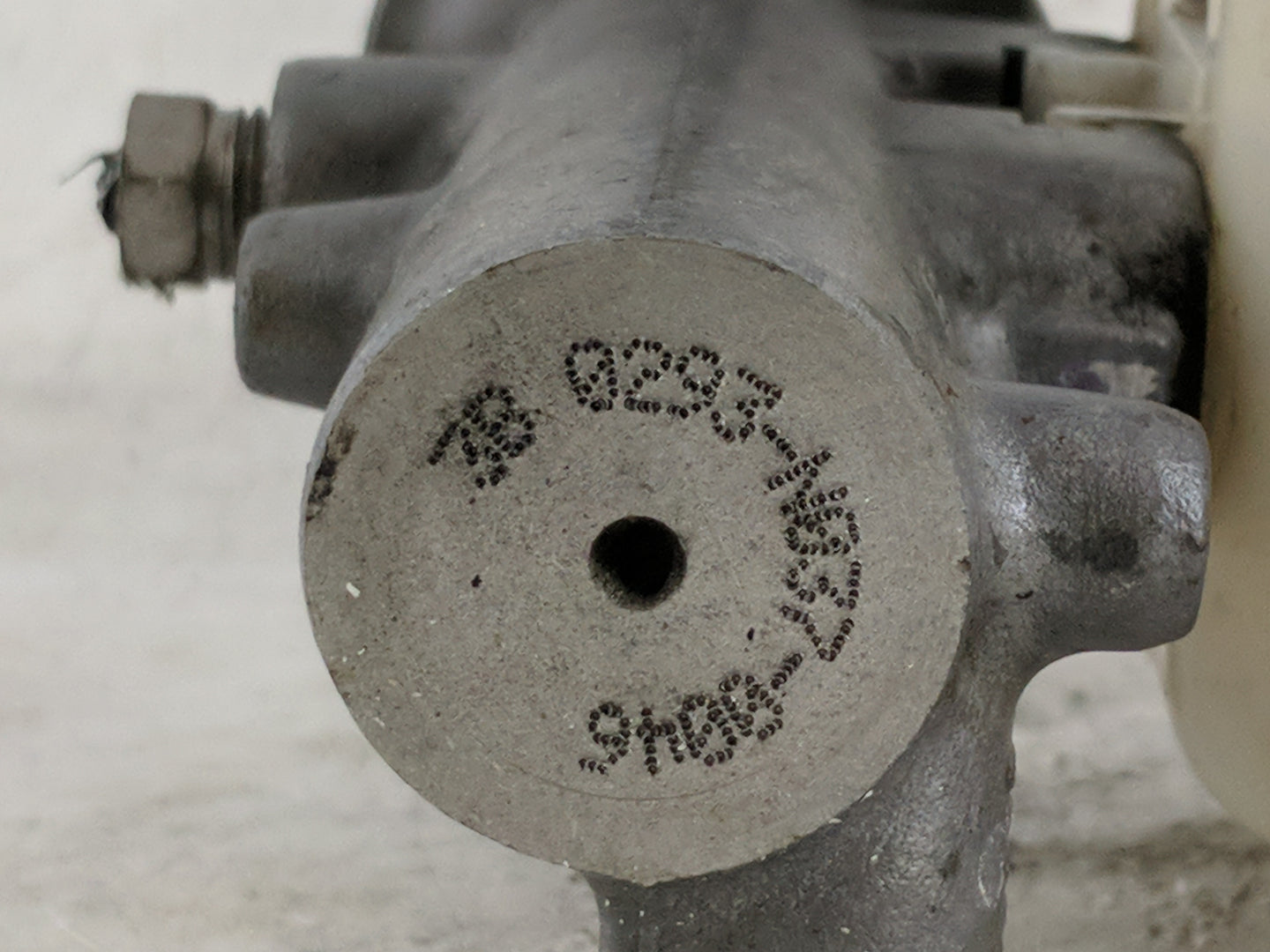 2006 Ford Explorer Brake Master Cylinder - Oemusedautoparts1.com
