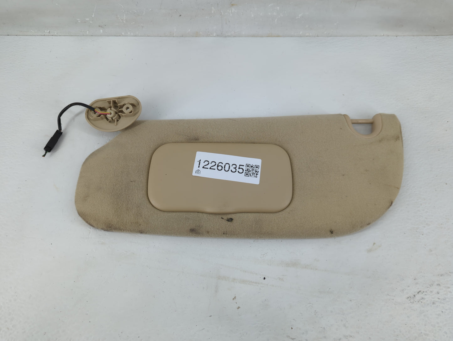 2006-2009 Ford Explorer Sun Visor Shade Replacement Driver Left Mirror Fits Fits 2006 2007 2008 2009 OEM Used Auto Parts - O