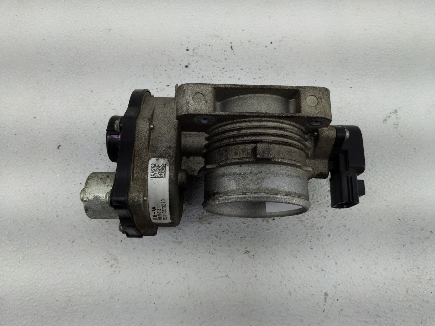 2006-2008 Ford Explorer Throttle Body P/N:3L5E-AE Fits Fits 2006 2007 2008 OEM Used Auto Parts - Oemusedautoparts1.com