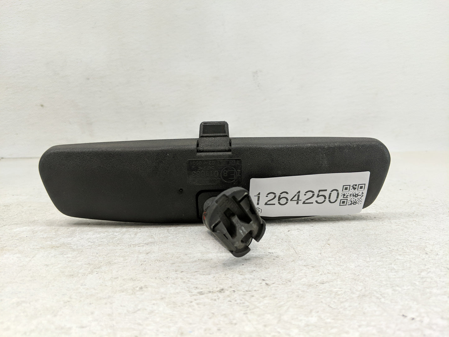 2006 Ford Explorer Interior Rear View Mirror Replacement OEM Fits OEM Used Auto Parts - Oemusedautoparts1.com
