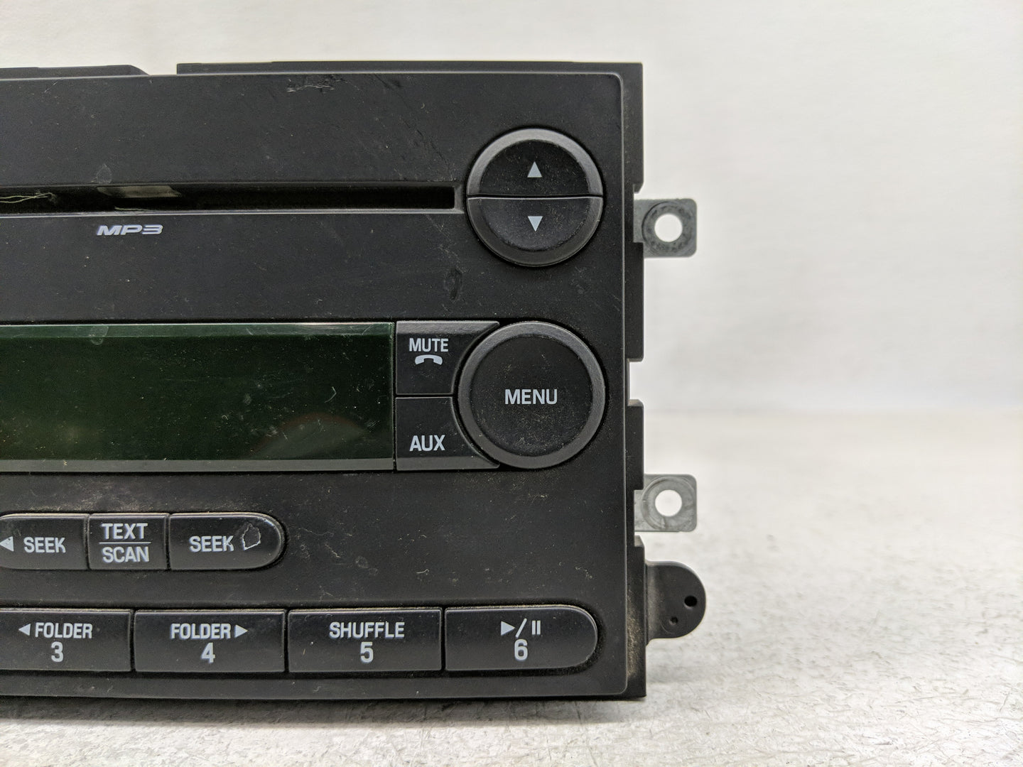 2006 Ford Explorer Radio AM FM Cd Player Receiver Replacement P/N:6L2T-18C869-AG Fits OEM Used Auto Parts - Oemusedautoparts