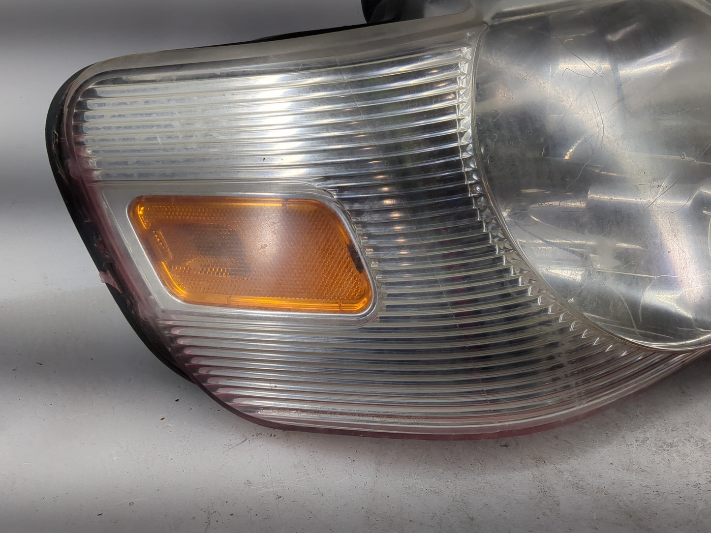 2006-2010 Ford Explorer Driver Left Oem Head Light Headlight Lamp - Oemusedautoparts1.com
