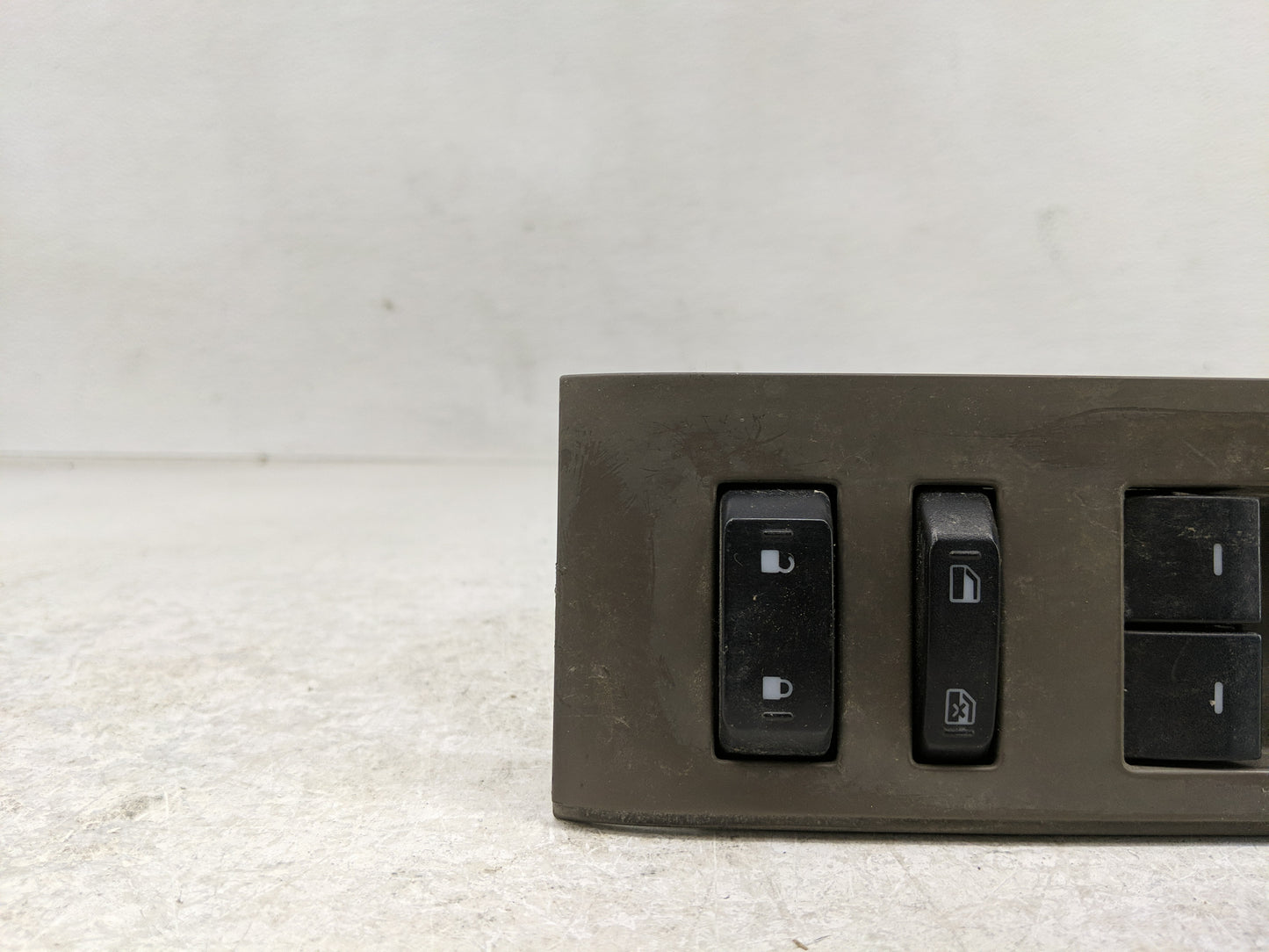 2006-2007 Ford Explorer Master Power Window Switch Replacement Driver Side Left Fits Fits 2006 2007 2008 2009 2010 OEM Used 