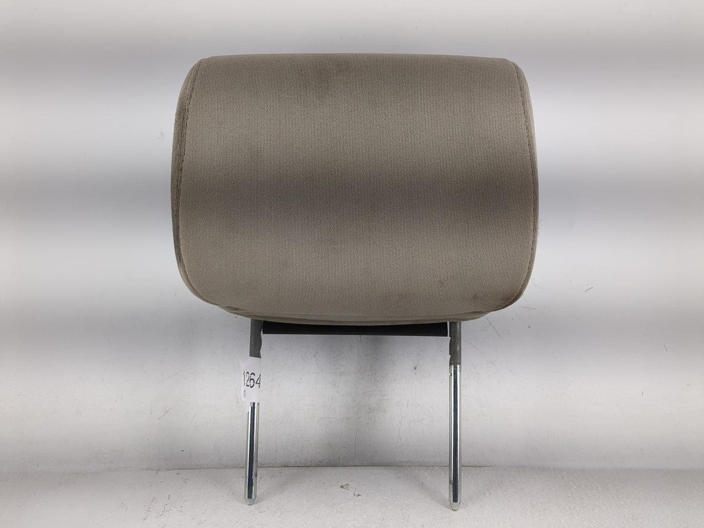 2006 Ford Explorer Headrest Head Rest Rear Center Seat Fits OEM Used Auto Parts - Oemusedautoparts1.com