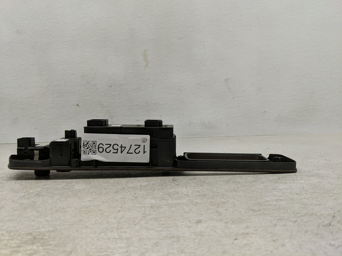 2006-2007 Ford Explorer Master Power Window Switch Replacement Driver Side Left P/N:7L1T-14B003-AB3JA6 Fits OEM Used Auto Pa