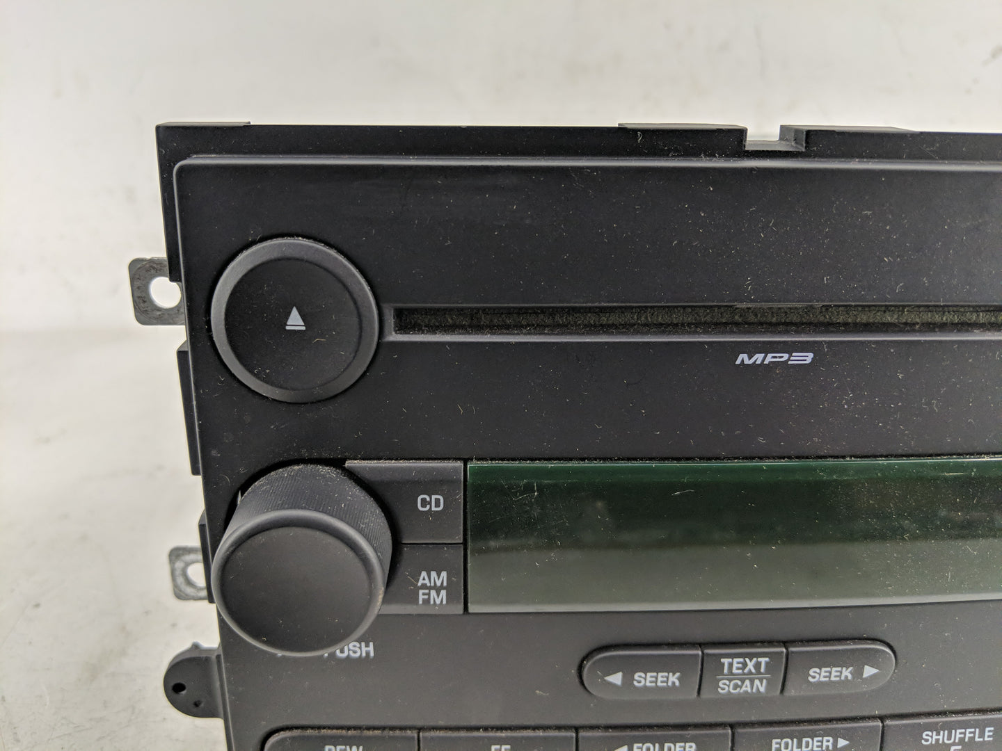 2006 Ford Explorer Radio AM FM Cd Player Receiver Replacement P/N:6L2T-18C869-AG Fits OEM Used Auto Parts - Oemusedautoparts