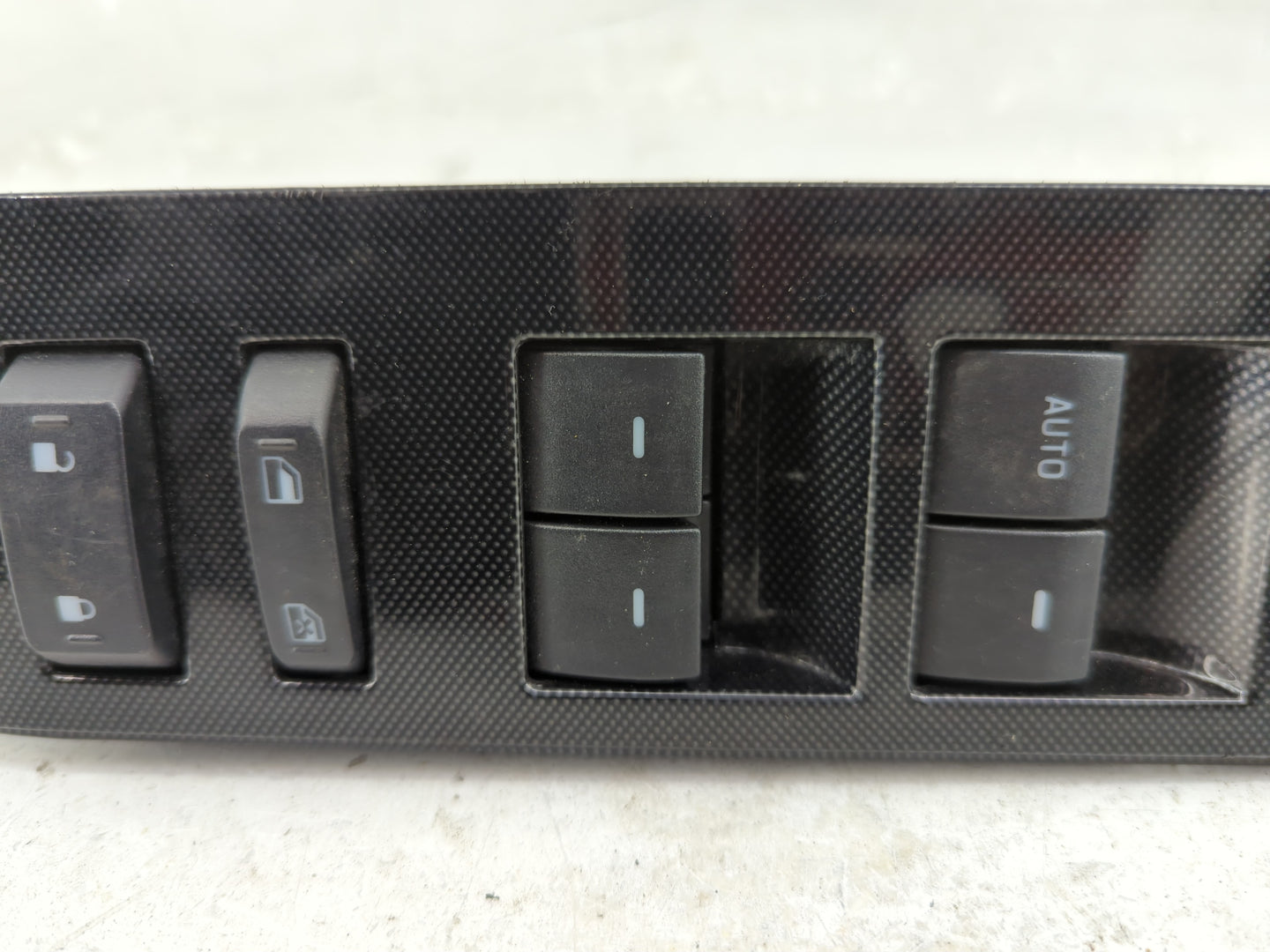 2006-2007 Ford Explorer Master Power Window Switch Replacement Driver Side Left P/N:6L2T-14540-ADW Fits OEM Used Auto Parts 