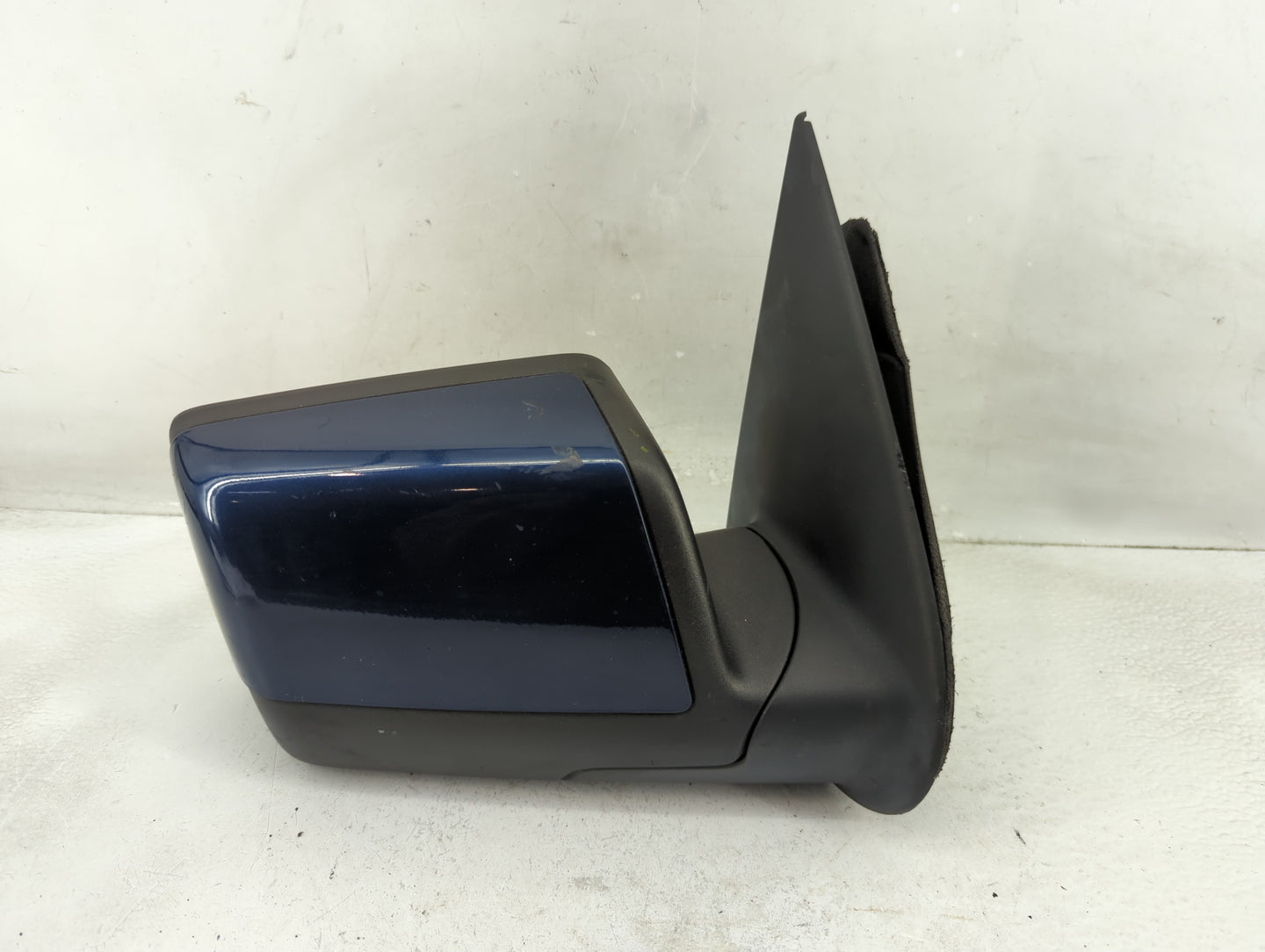 2006-2010 Ford Explorer Passenger Side View Mirror - Right Door Mirror OEM Used - Oemusedautoparts1.com