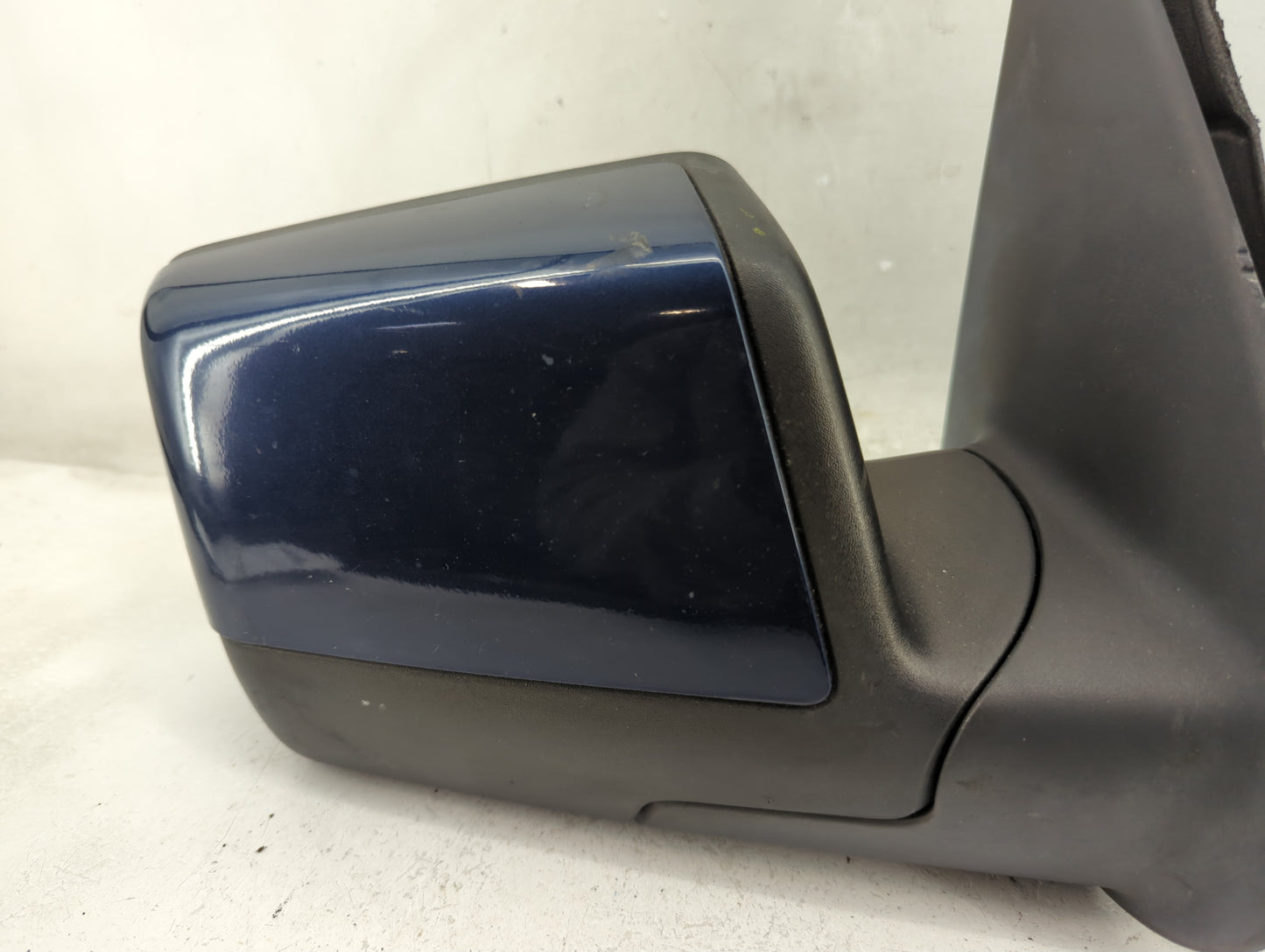 2006-2010 Ford Explorer Passenger Side View Mirror - Right Door Mirror OEM Used - Oemusedautoparts1.com