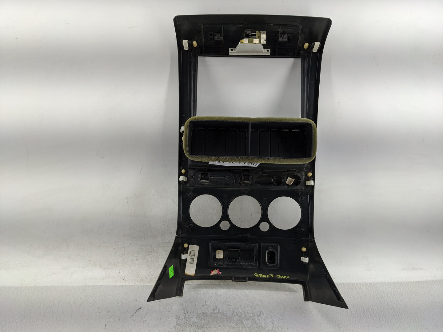 2006 Ford Explorer Information Radio Display Screen Bezel Vents - Oemusedautoparts1.com