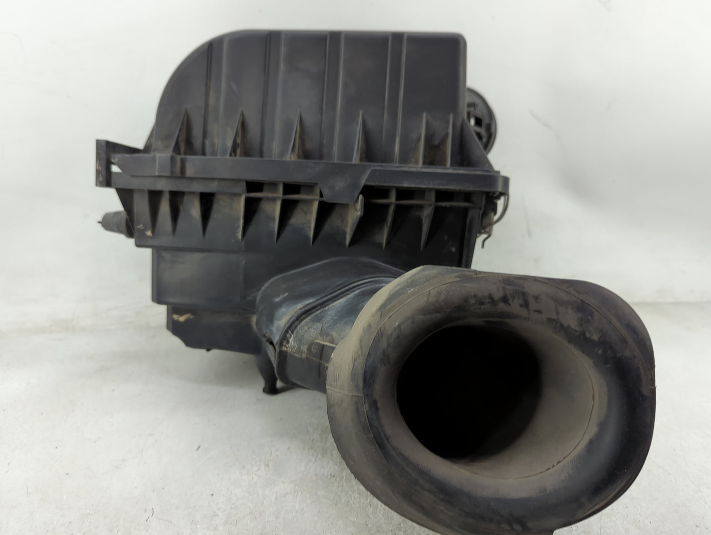2006-2010 Ford Explorer Air Cleaner Intake-duct Hose Tube - Oemusedautoparts1.com