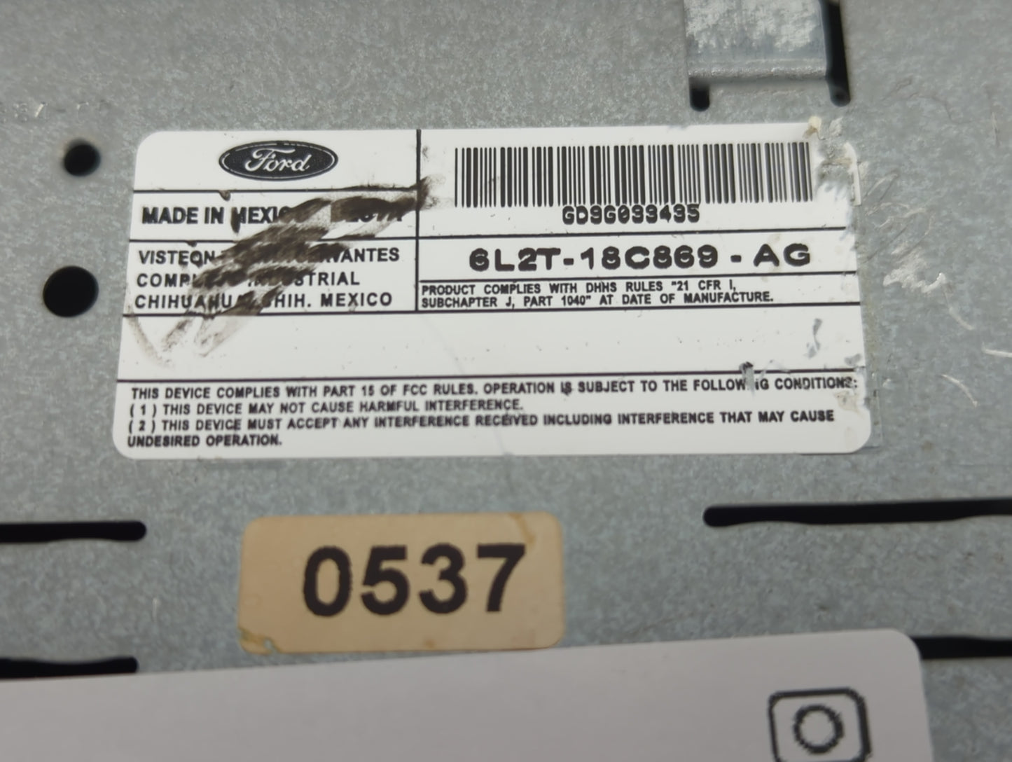 2006-2007 Ford Explorer Radio AM FM Cd Player Receiver Replacement P/N:6L2T-18C869-AG Fits Fits 2006 2007 OEM Used Auto Part