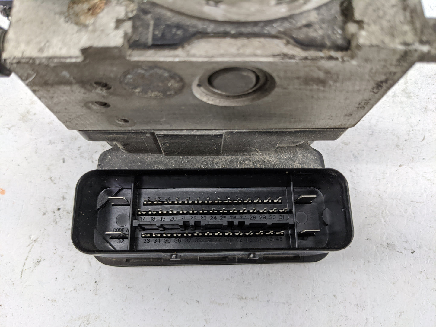 2006 Ford Explorer ABS Pump Control Module Replacement P/N:6L24-2C219-CH 9L24-2C346 Fits OEM Used Auto Parts - Oemusedautopa
