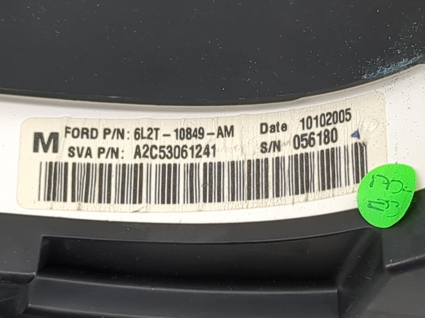2006 Ford Explorer Instrument Cluster Speedometer Gauges P/N:6L2T-10849-AM A2C53061241 Miles: Fits OEM Used Auto Parts - Oem