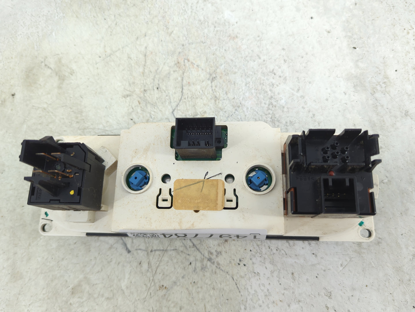 2002-2006 Ford Explorer Climate Control Module Temperature AC/Heater Replacement Fits Fits 2002 2003 2004 2005 2006 OEM Used