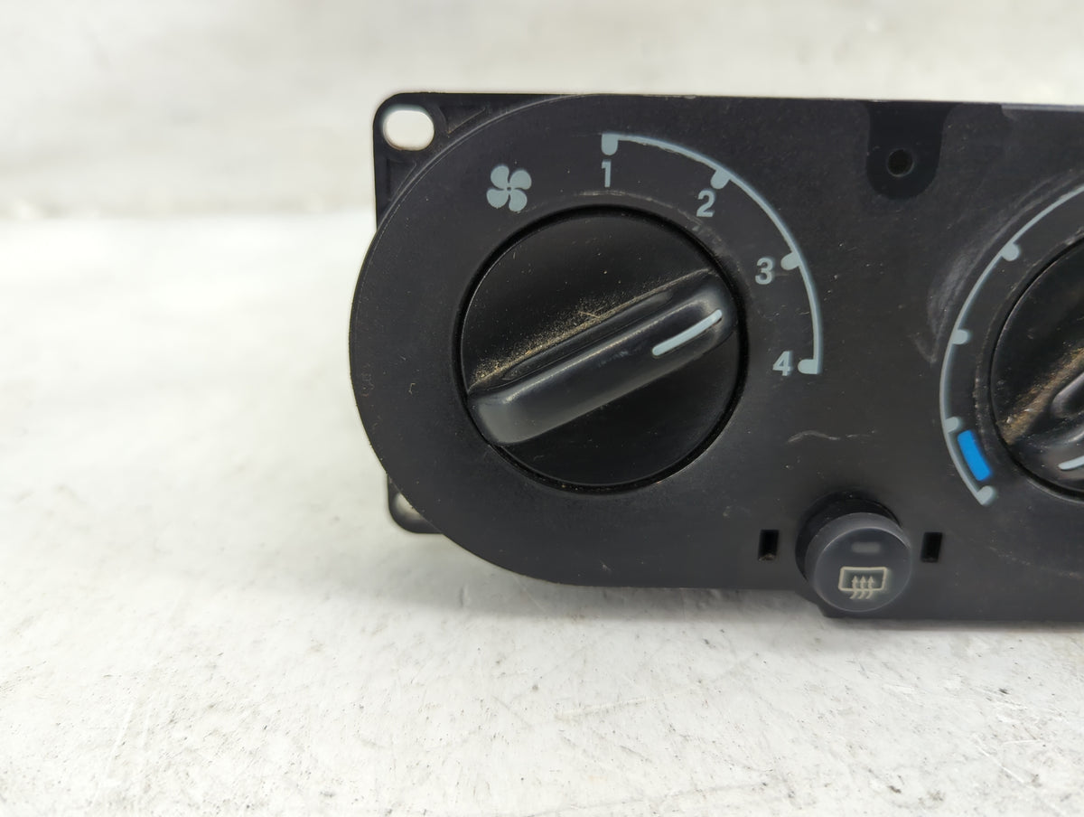 2002-2006 Ford Explorer Climate Control Module Temperature AC/Heater Replacement P/N:16D10 6024 Fits Fits 2002 2003 2004 200