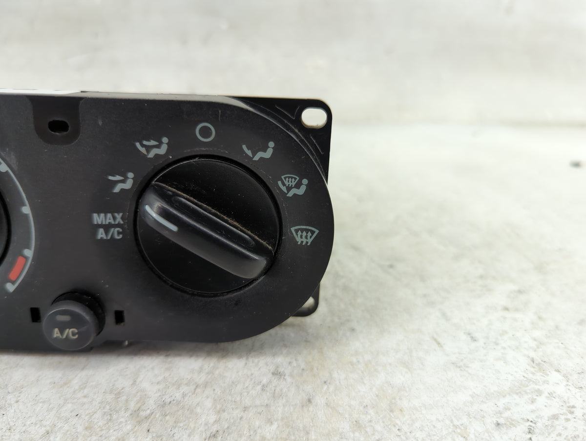 2002-2006 Ford Explorer Climate Control Module Temperature AC/Heater Replacement P/N:16D10 6024 Fits Fits 2002 2003 2004 200