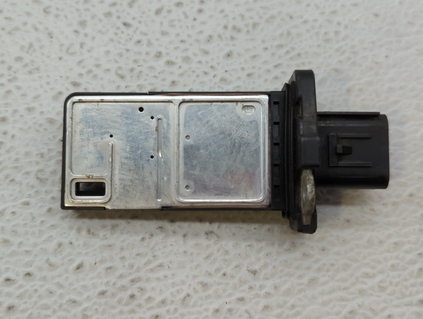 2004-2012 Ford Explorer Mass Air Flow Meter Maf - Oemusedautoparts1.com