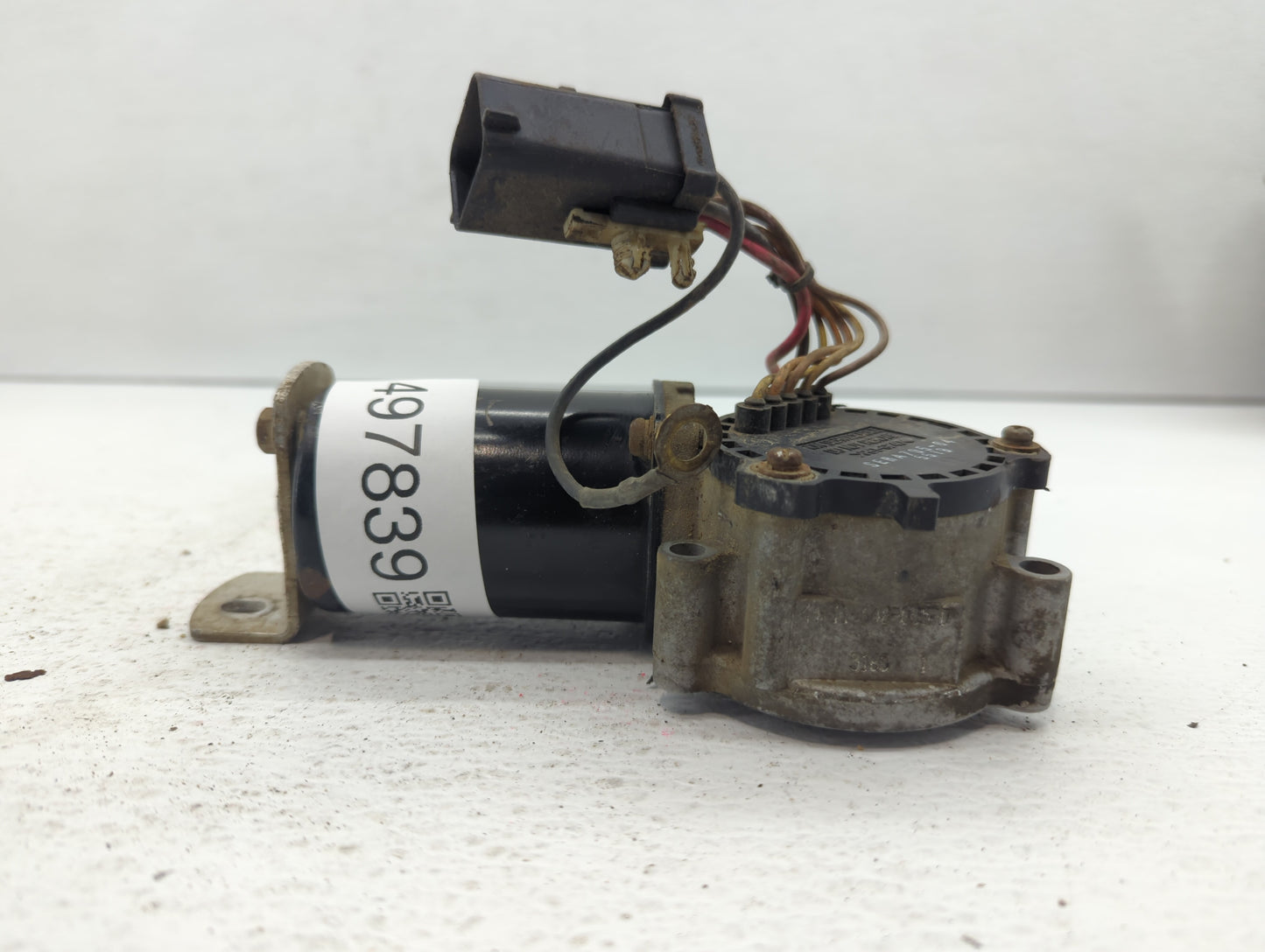 2004-2007 Ford Explorer Transfer Case Shift Actuator Motor 497839 - Oemusedautoparts1.com