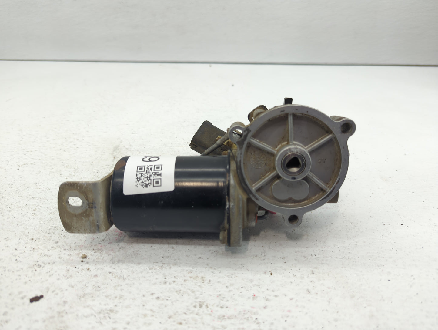 2004-2007 Ford Explorer Transfer Case Shift Actuator Motor 497839 - Oemusedautoparts1.com