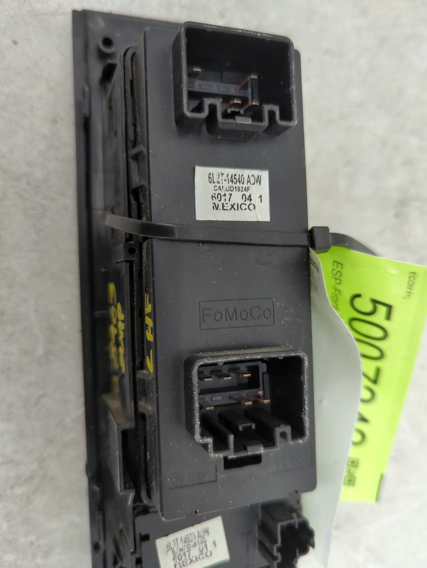 2006-2007 Ford Explorer Master Power Window Switch Replacement Driver Side Left P/N:6L2T-14540-ACW Fits OEM Used Auto Parts 
