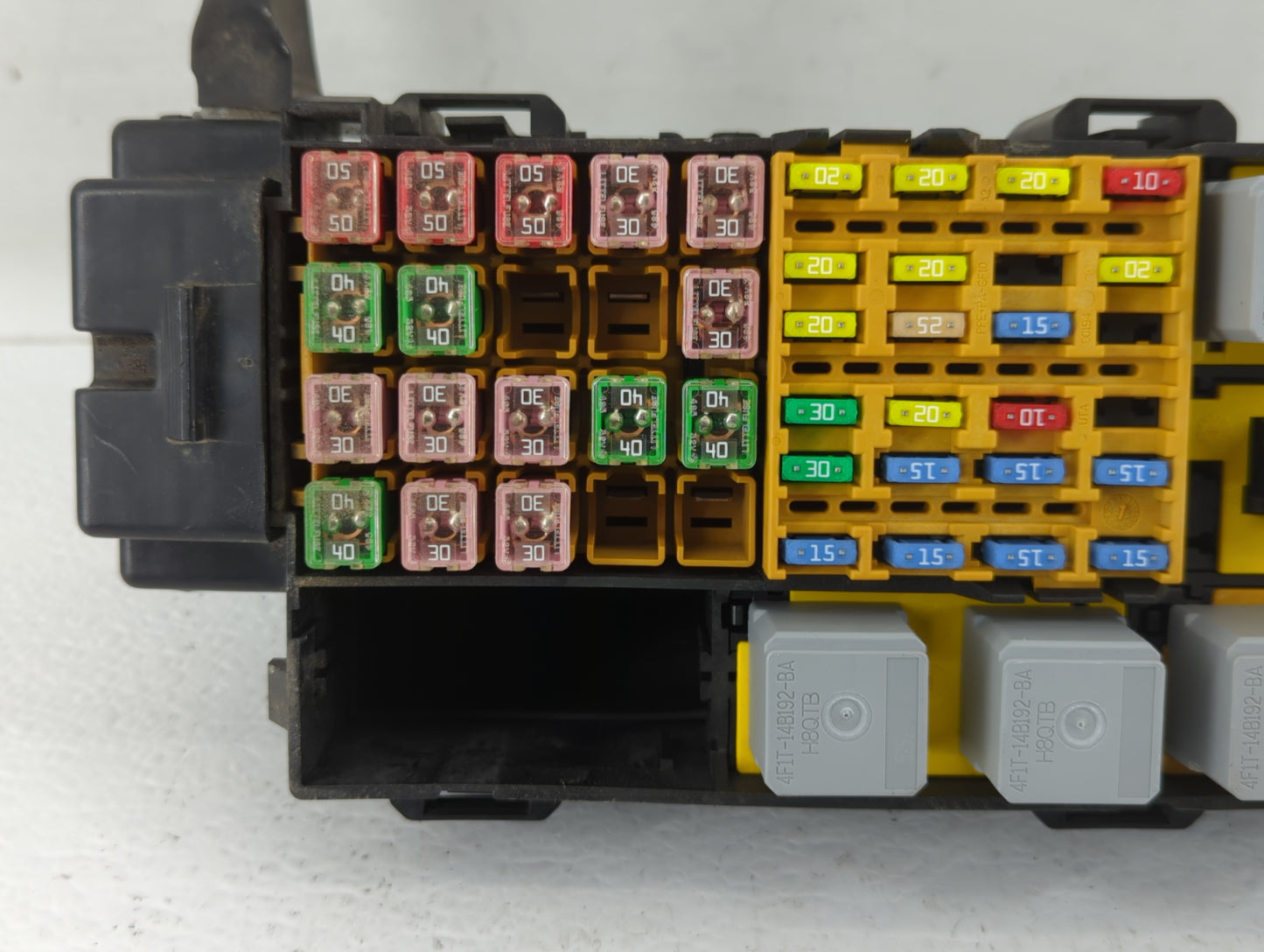 2002-2010 Ford Explorer Fusebox Fuse Box Panel Relay Module P/N:2L5T-14A075-AA Fits OEM Used Auto Parts - Oemusedautoparts1.