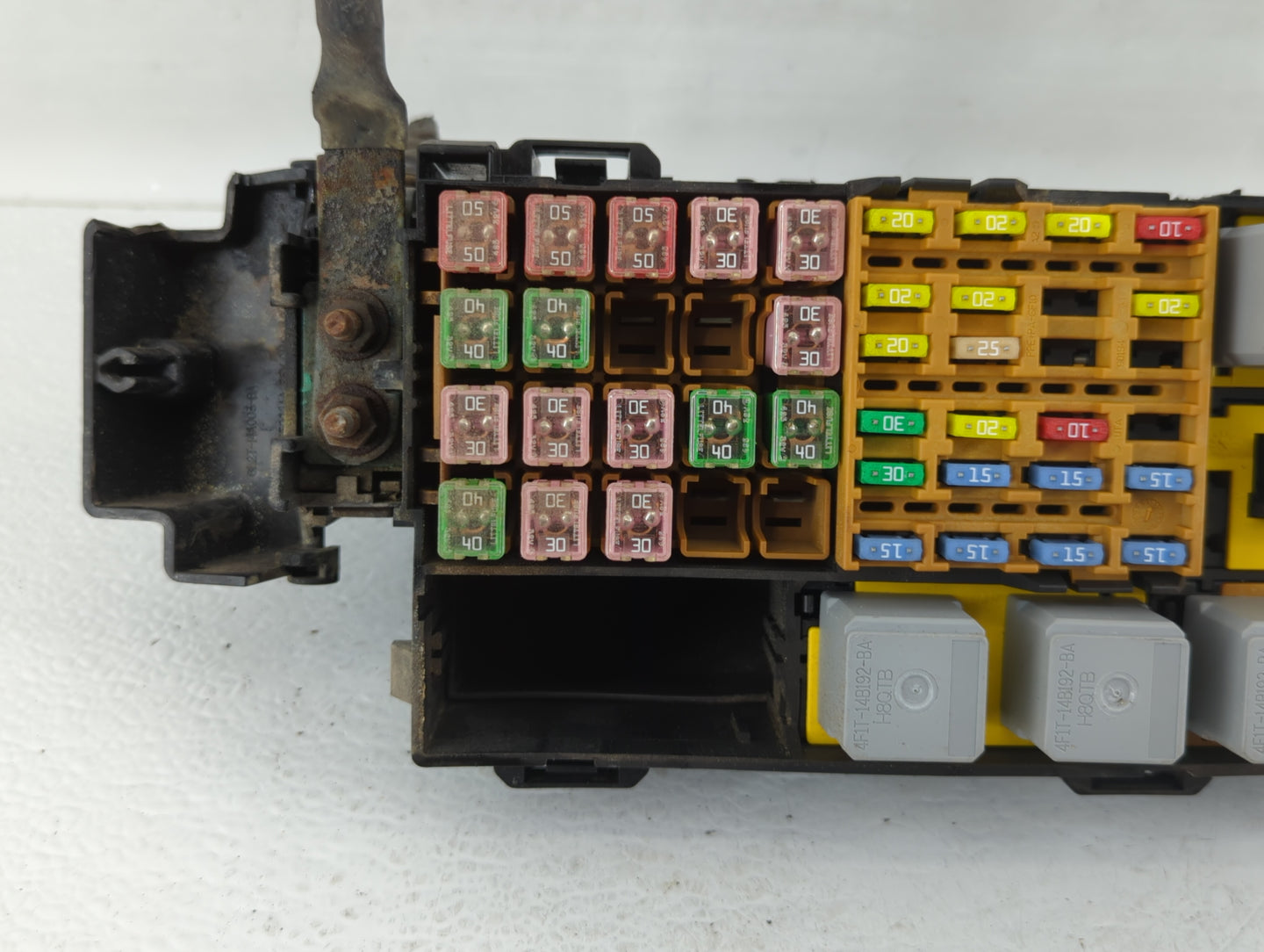 2002-2010 Ford Explorer Fusebox Fuse Box Panel Relay Module Fits Fits 2002 2003 2004 2005 2006 2007 2008 2009 2010 OEM Used 