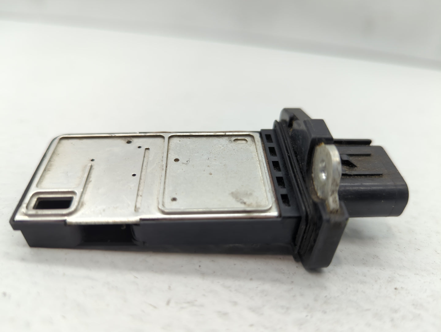 2004-2012 Ford Explorer Mass Air Flow Meter Maf - Oemusedautoparts1.com