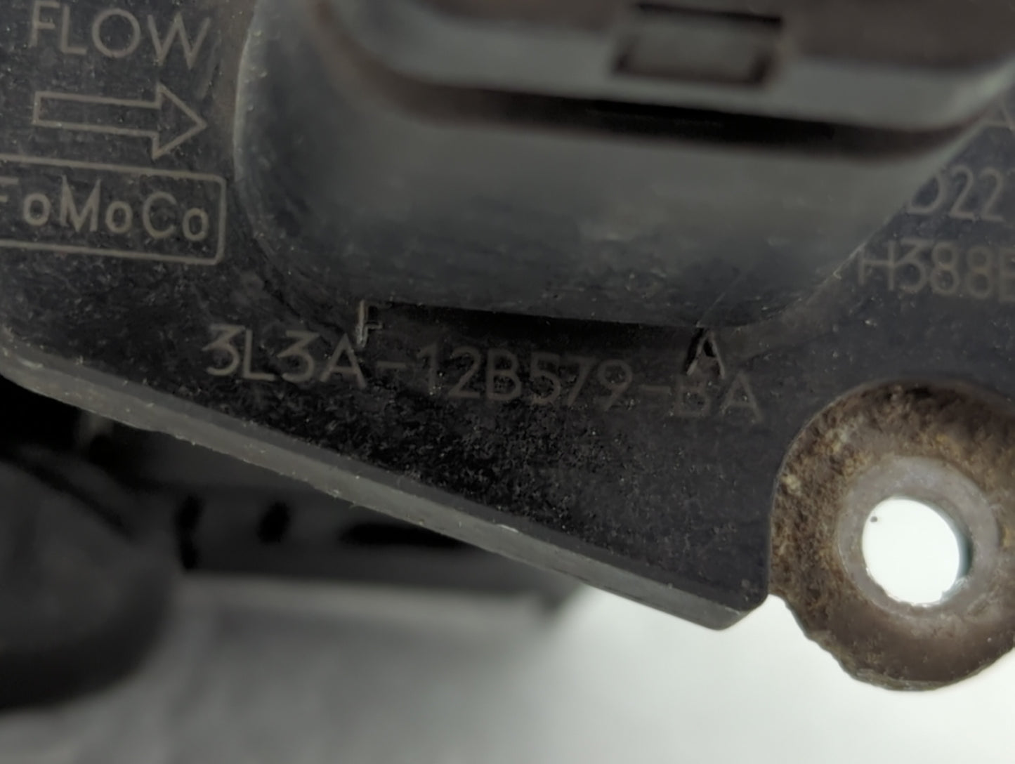 2004-2012 Ford Explorer Mass Air Flow Meter Maf - Oemusedautoparts1.com