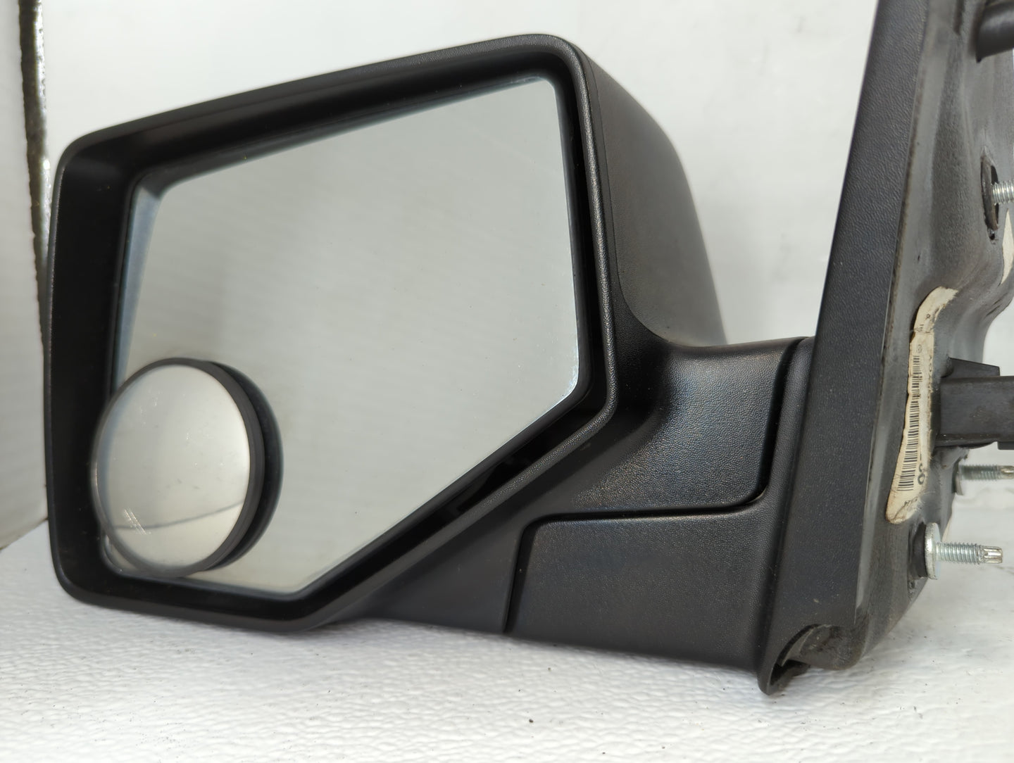 2006-2010 Ford Explorer Driver Side View Mirror - Left Door Mirror OEM Used - Oemusedautoparts1.com
