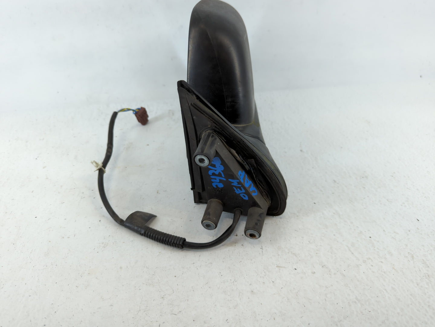 2006-2010 Ford Explorer Driver Side View Mirror - Left Door Mirror OEM Used - Oemusedautoparts1.com