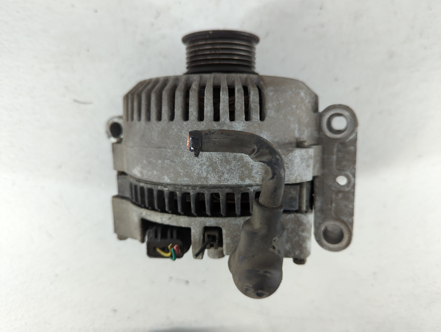 2004-2008 Ford Explorer Alternator Replacement Generator Charging Assembly Engine OEM P/N:VP4L2U-10316-AA Fits OEM Used Auto