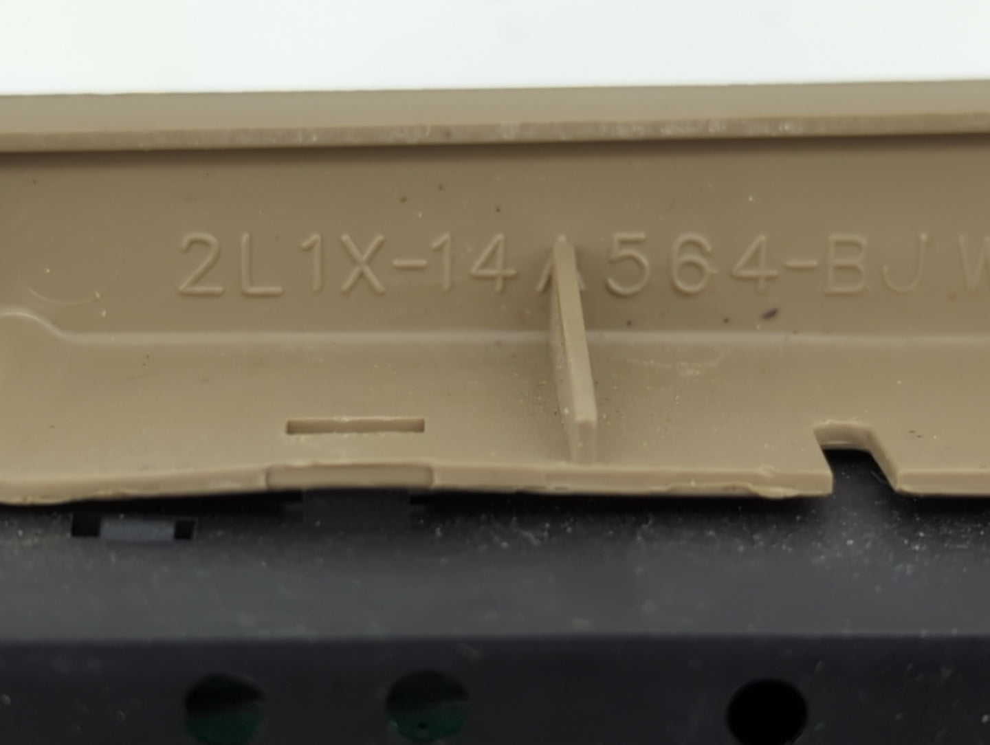 2006-2007 Ford Explorer Master Power Window Switch Replacement Driver Side Left Fits Fits 2006 2007 2008 2009 2010 2011 OEM 