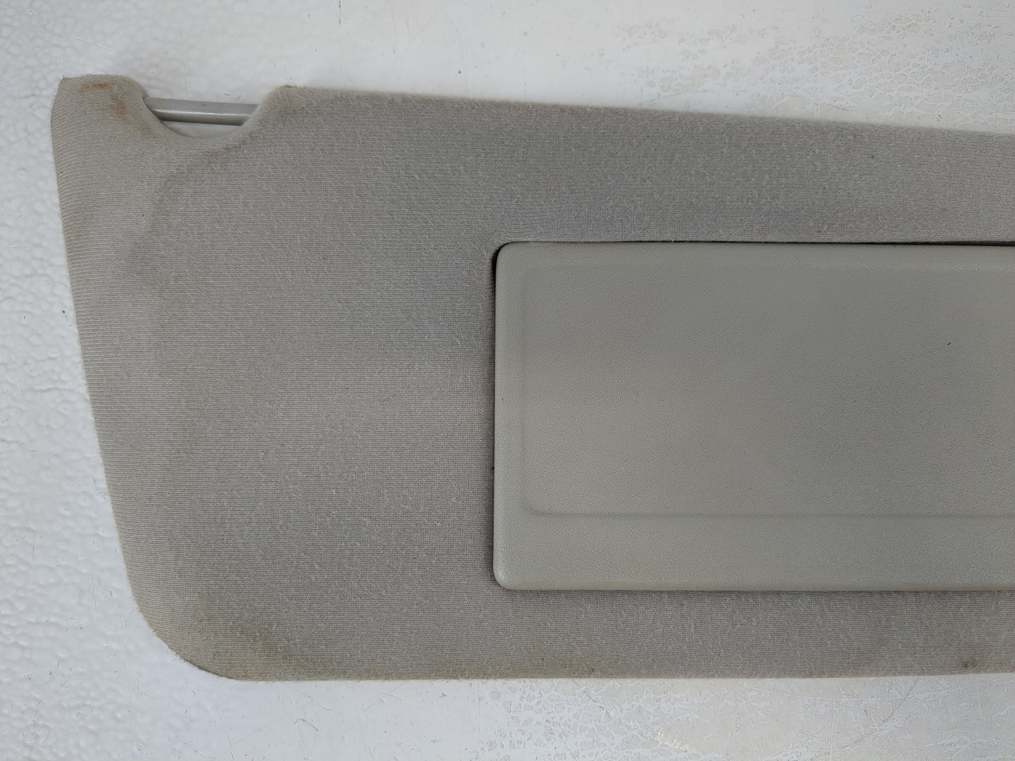 2004-2008 Ford F-150 Sun Visor Shade Replacement Passenger Right Mirror Fits Fits 2004 2005 2006 2007 2008 OEM Used Auto Par