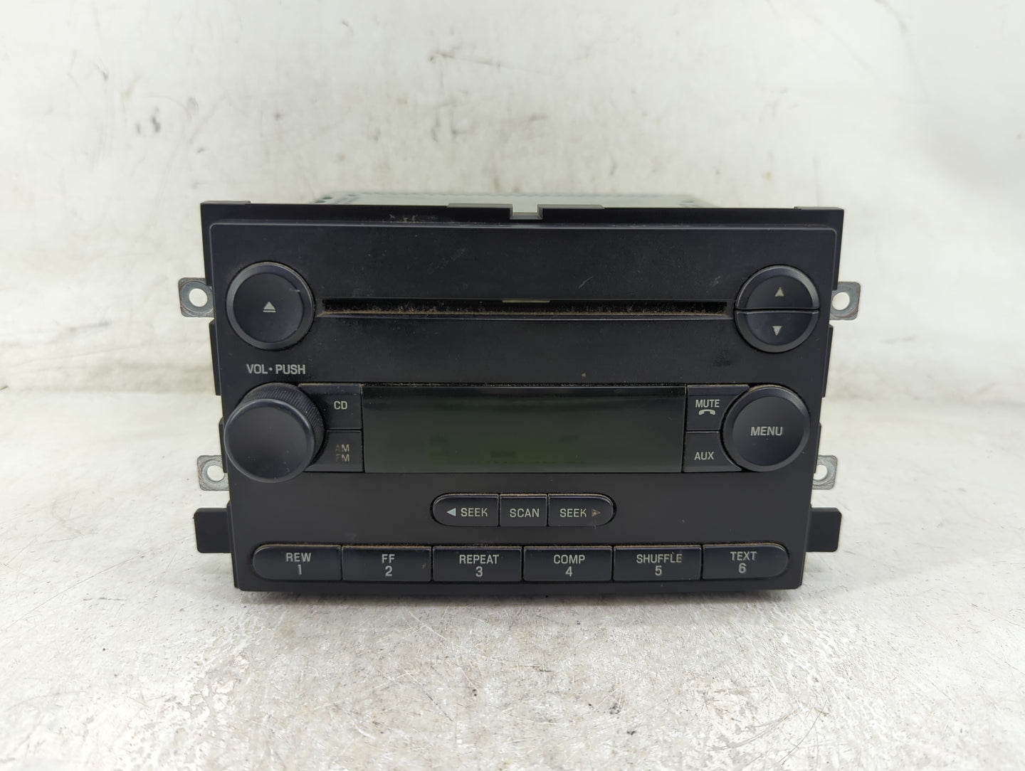 2005-2006 Ford F-150 Radio AM FM Cd Player Receiver Replacement Fits Fits 2005 2006 OEM Used Auto Parts - Oemusedautoparts1.