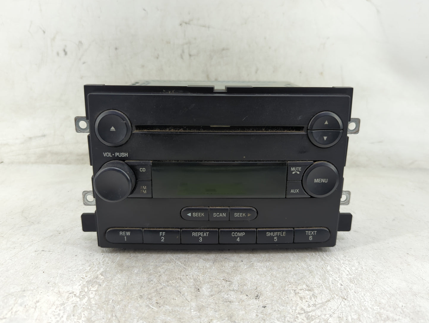 2005-2006 Ford F-150 Radio AM FM Cd Player Receiver Replacement Fits Fits 2005 2006 OEM Used Auto Parts - Oemusedautoparts1.