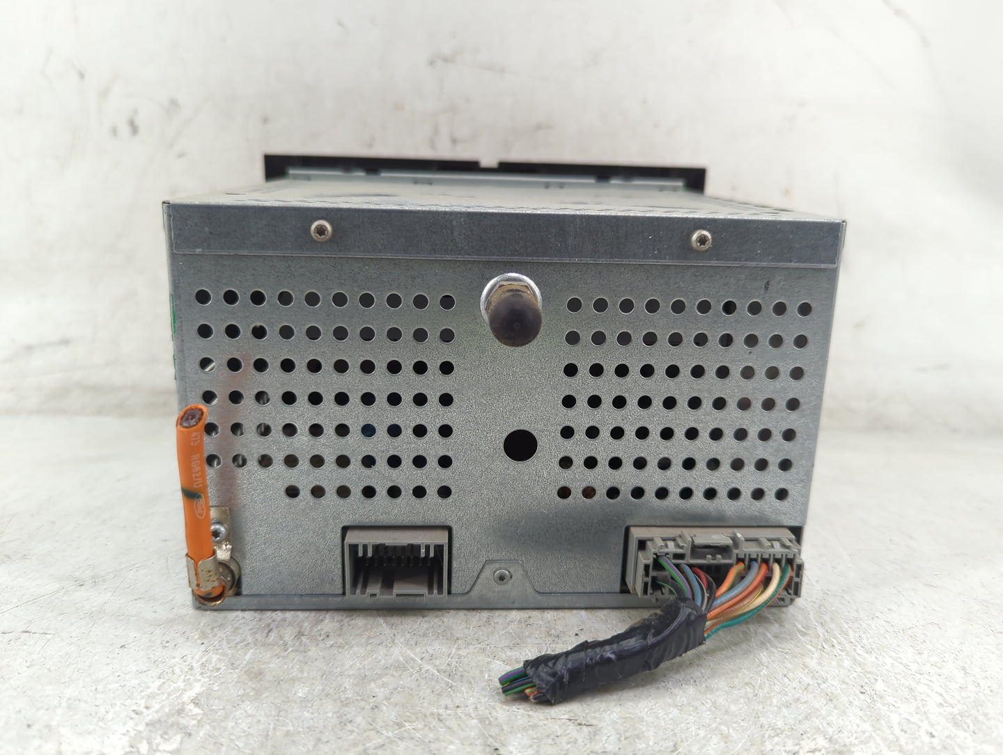 2005-2006 Ford F-150 Radio AM FM Cd Player Receiver Replacement Fits Fits 2005 2006 OEM Used Auto Parts - Oemusedautoparts1.
