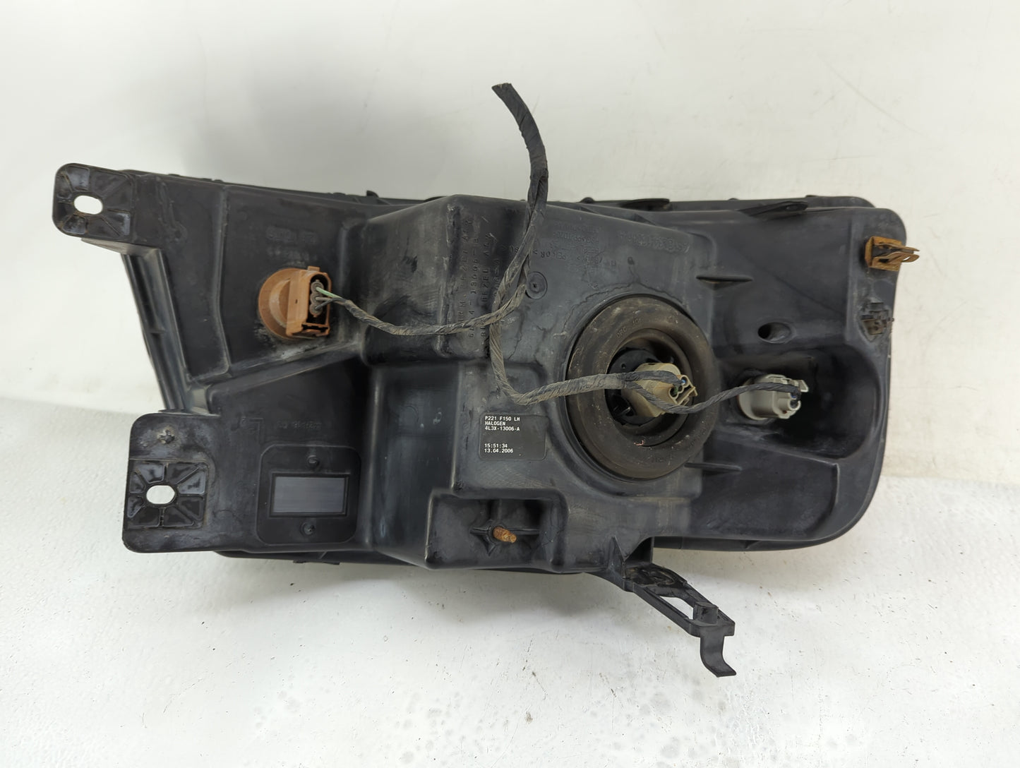 2004-2008 Ford F-150 Driver Left Oem Head Light Headlight Lamp - Oemusedautoparts1.com