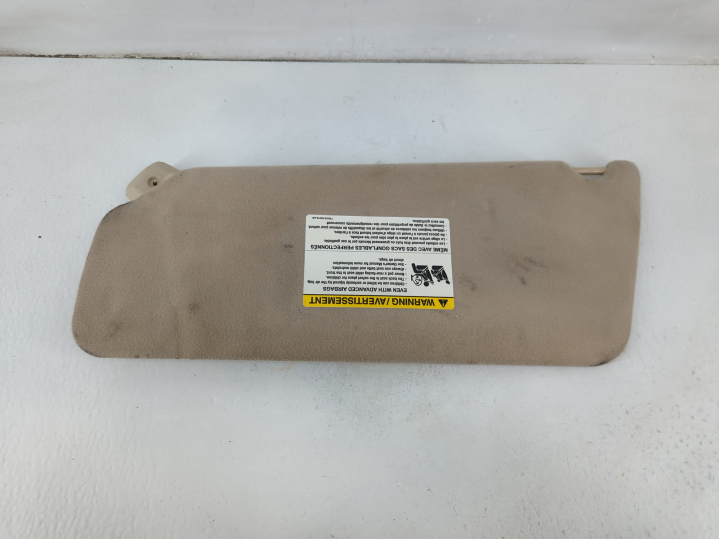 2004-2008 Ford F-150 Sun Visor Shade Replacement Passenger Right Mirror Fits Fits 2004 2005 2006 2007 2008 OEM Used Auto Par