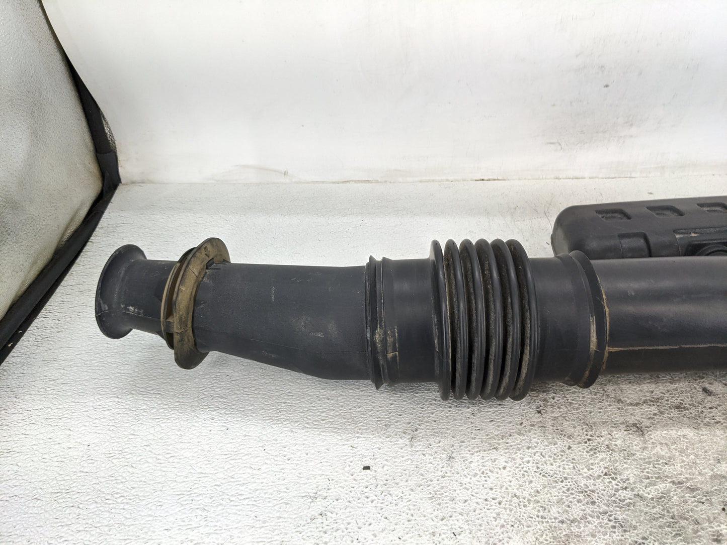 2004-2008 Ford F-150 Air Cleaner Intake-duct Hose Tube 1138238 - Oemusedautoparts1.com