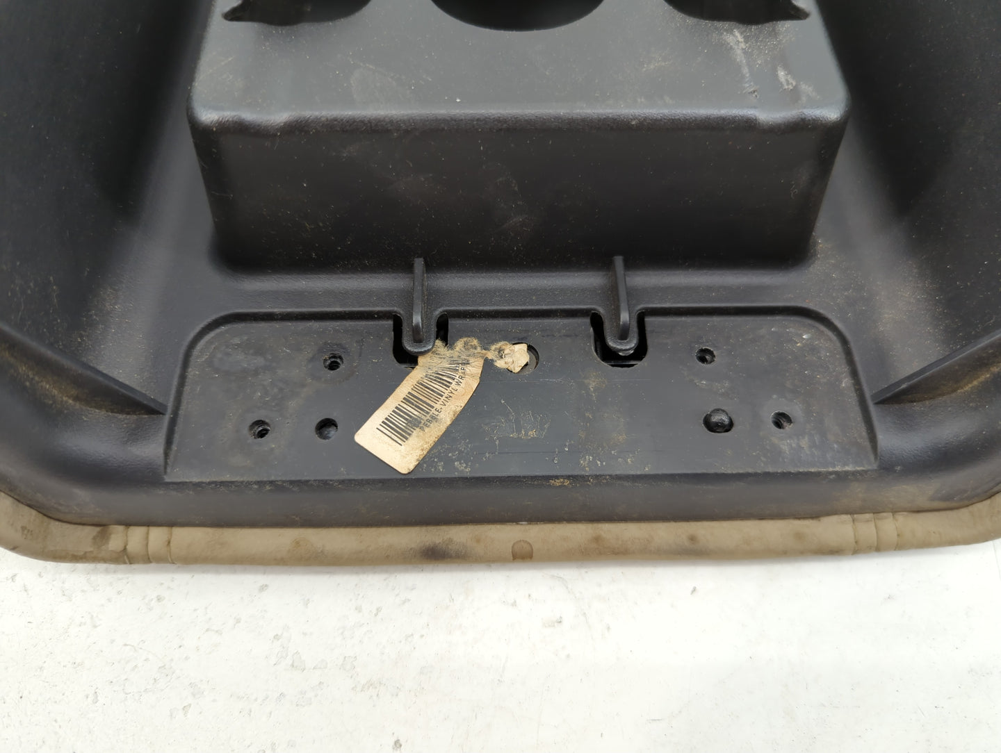 2004-2008 Ford F-150 Center Console Armrest Cover Lid Fits Fits 2004 2005 2006 2007 2008 OEM Used Auto Parts - Oemusedautopa
