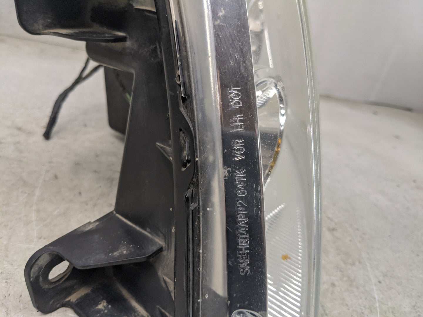 2004-2008 Ford F-150 Passenger Right Oem Head Light Headlight Lamp 1138358 - Oemusedautoparts1.com