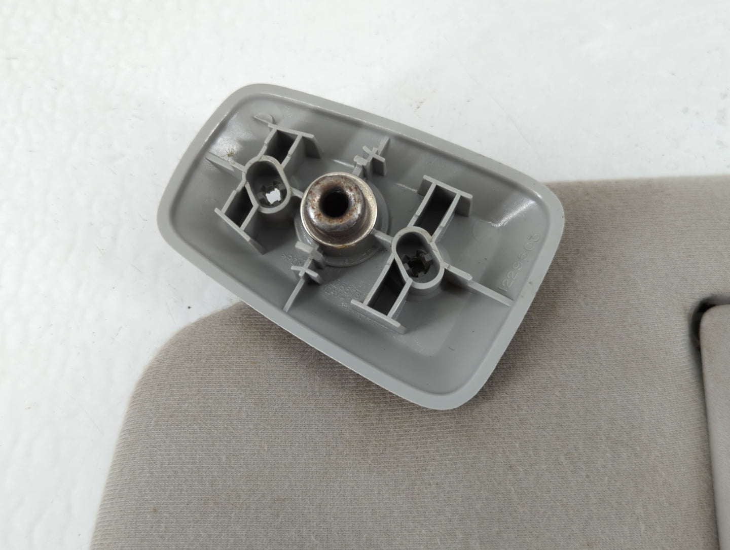 2004-2008 Ford F-150 Sun Visor Shade Replacement Driver Left Mirror Fits Fits 2004 2005 2006 2007 2008 OEM Used Auto Parts -