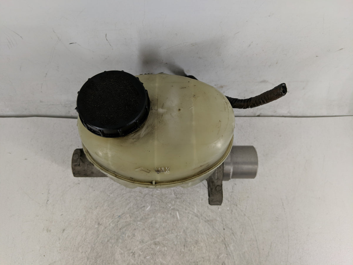 2004-2008 Ford F-150 Brake Master Cylinder 1206820 - Oemusedautoparts1.com