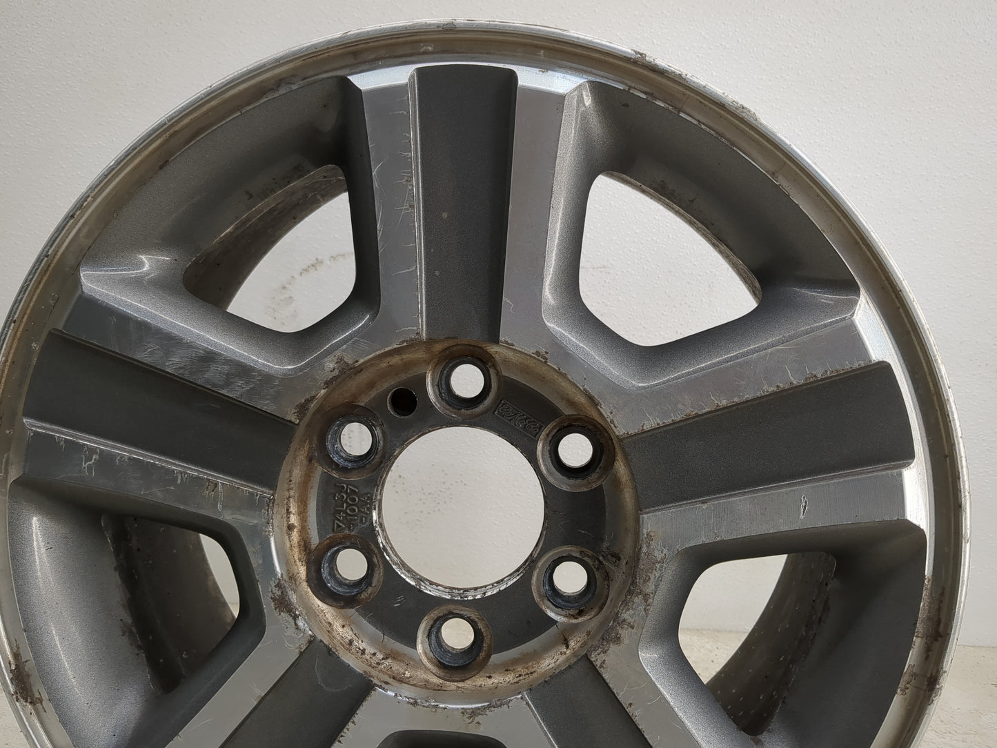 2004-2008 Ford F-150 Oem Wheel Rim 1209891 - Oemusedautoparts1.com