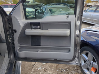 compare product 2006 Ford F-150 Front Right Passenger Interior Door Panel Trim 1210544