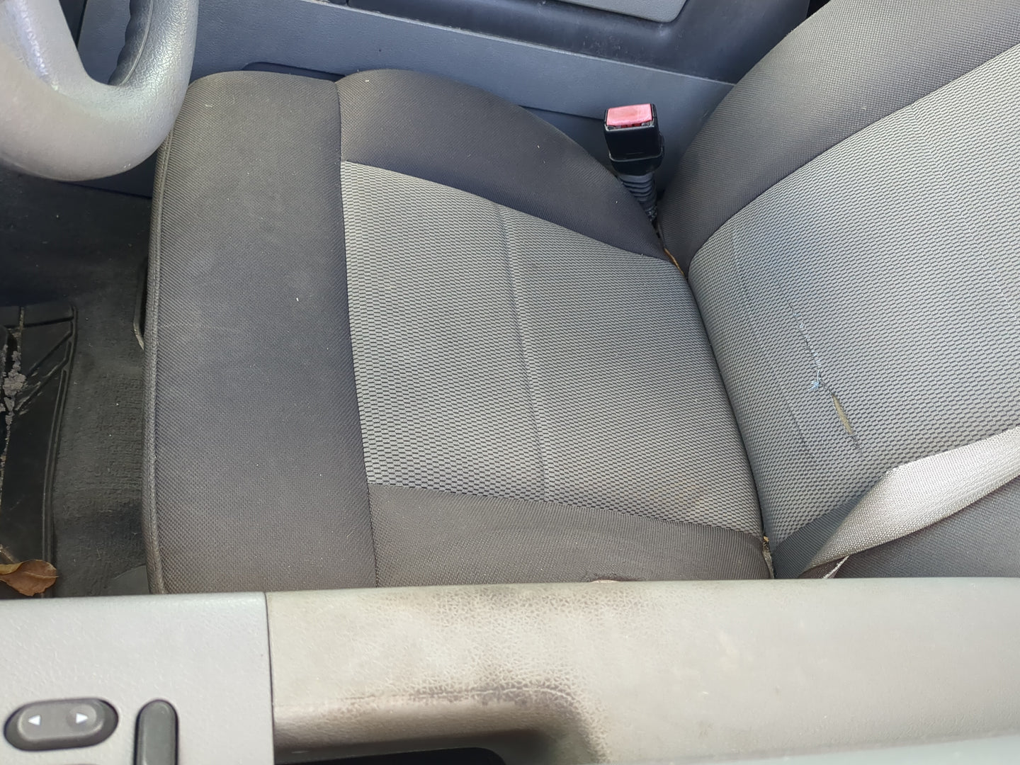 2004-2008 Ford F-150 Driver Front Seat Oem - Oemusedautoparts1.com
