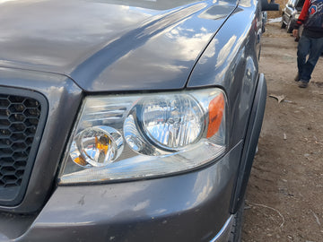 2004-2008 Ford F-150 Driver Left Oem Head Light Headlight Lamp - Oemusedautoparts1.com